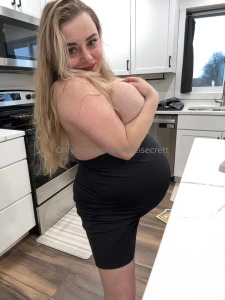 I knowww it s not a whole lot of skin but i didn t want them on ig so part 1