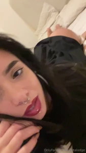 julietalodge - Im bored right now cum lay with me 