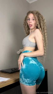 100 outside and i m still doing leg day if that s not dedication idk