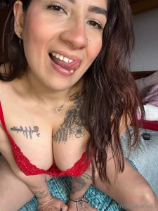 I ll give you a blowjob until i know who s in charge let me show you