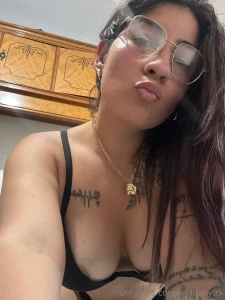 She is ready to fulfill all your fantasies she can do wonders with