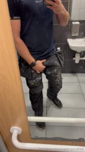 Been catched in toilet trying make new content see it at mattmancs
