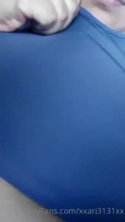 Sc xari29x let me know so i can add you to my private story 