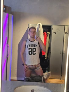 Visited a new gym follow my page to see hot content - https onlyfans