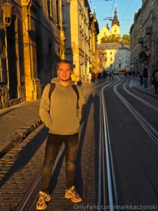 Love sunset follow my page to see hot content - https onlyfans com