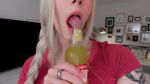 Hey cutie wanna buy me a drink 3 ill make it worth your while part 1