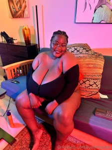 Your favorite model is back on camera it was a goood 2 month break part 4