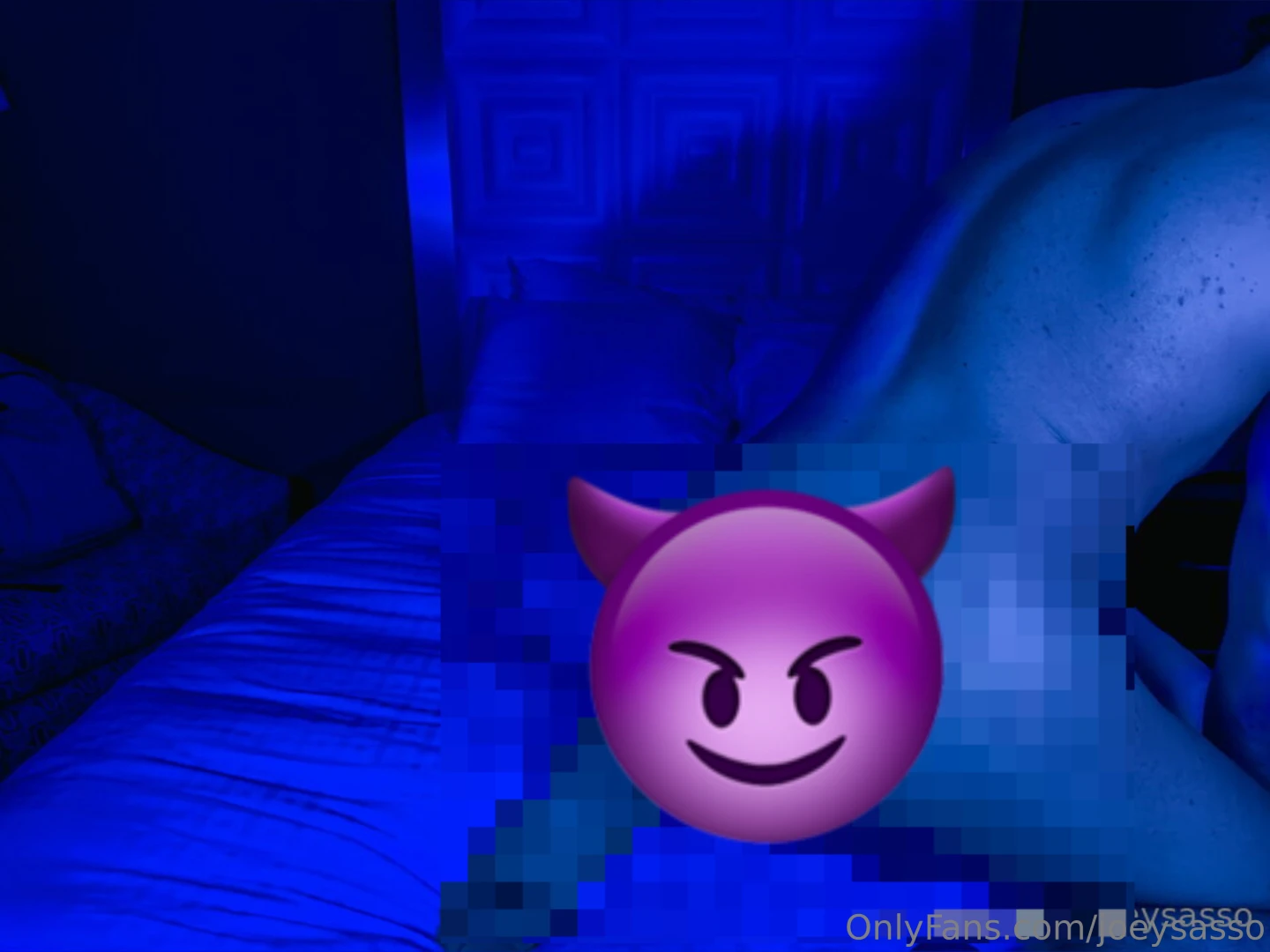 Full ass out pov foot tease who s been thirsty for this view tip in 30 