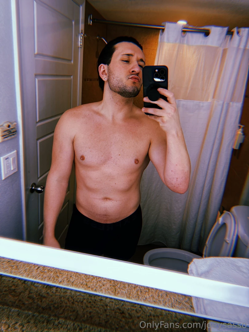 Whaaaaat up good fuucking morning 