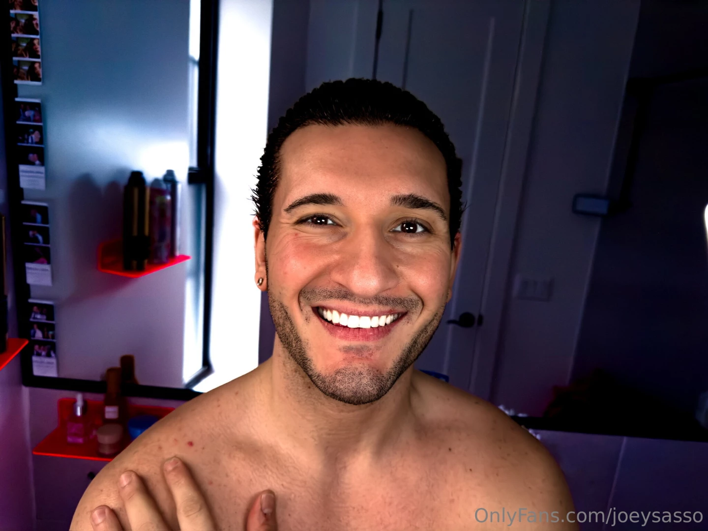 You make me smile this early 