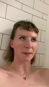 This is a video message for submissive men as i touch myself in the