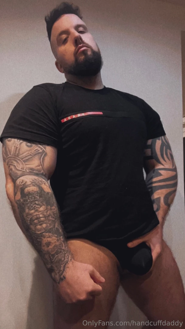 What s your favourite black or white part 6 