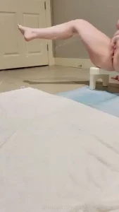 Watch me turn into a human sprinkler and spray my powerpiss all over