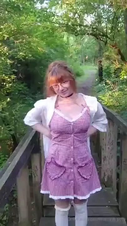 Sundress season fingered until i squirt messily 