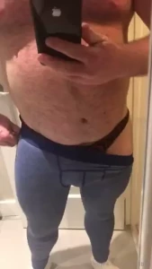 Lil bit of friday flexing and jiggling going on