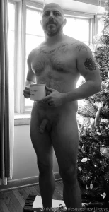Good morning fans 0 f here today hope it s warm where you are oooh