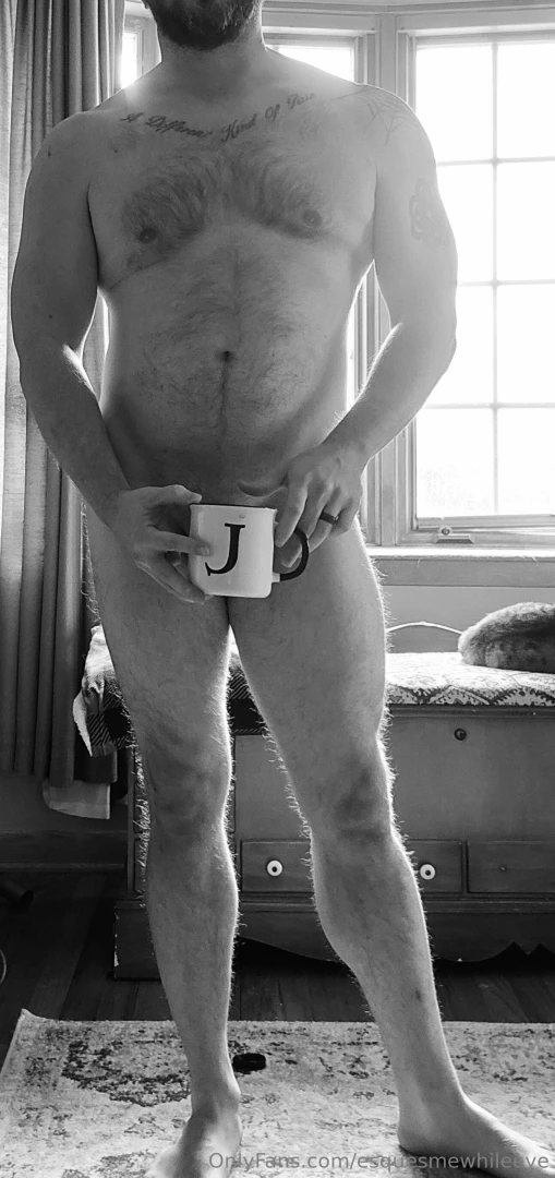 Good morning fans happy monday 