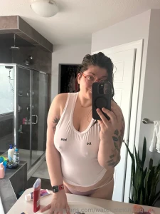 Merry christmas ya filthy animals thank you to my fan who bought me