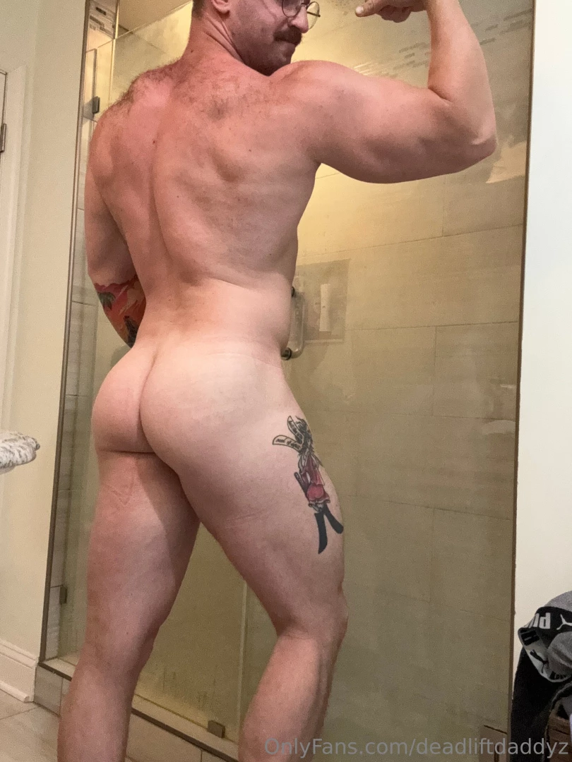 As promised i thought my butt was looking bulbous hope you think it part 1 