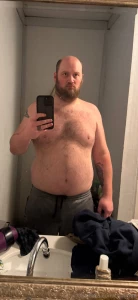 Started going back to a gym yall stay tuned see if i can tone this