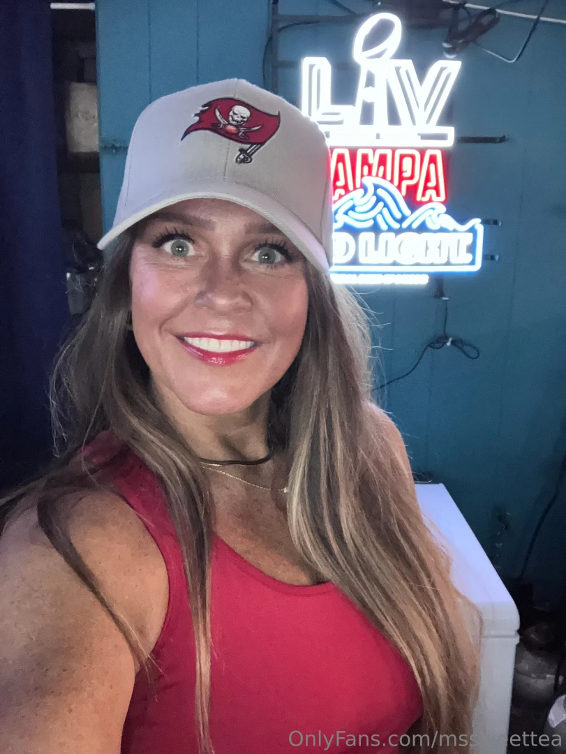 Let s go tampa bay bucs 