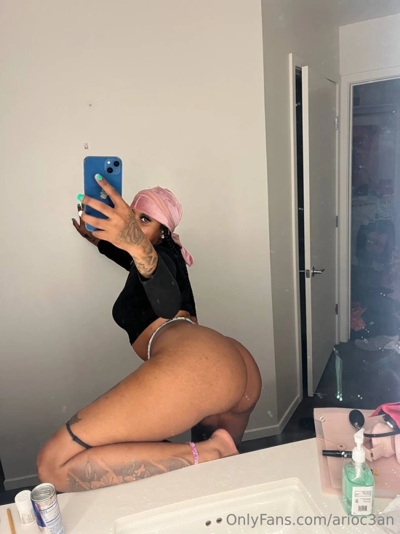 Wanna see this fat ass in action dm me now baby 