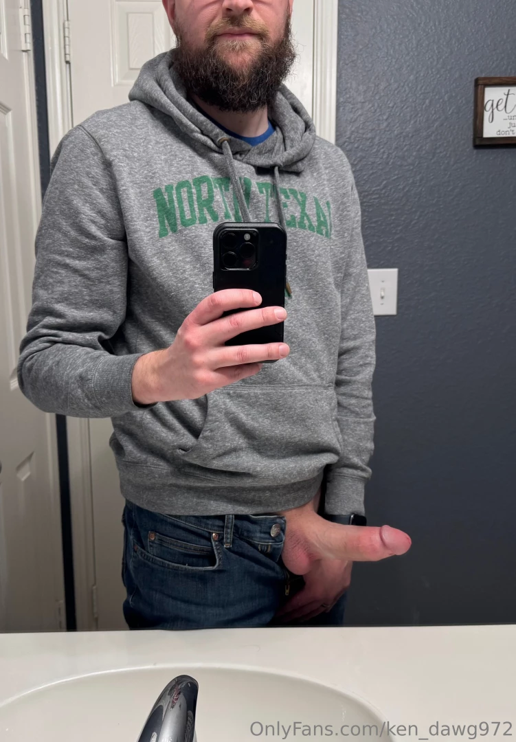 Hoodie weather is finally here 2 days before christmas 