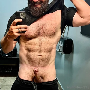 Starting to see the abs pop through a bit