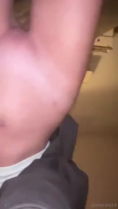 To prove i don t wear panties in a day to day basis 