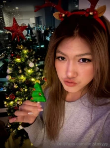 Sweet and beautiful asian girl shallow 18 yo slut aiko_mia who is part 300