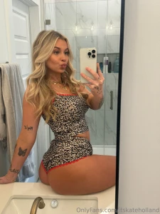 Too pretty to lose too powerful to beg