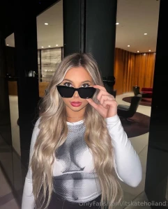 Hot girl in cool mode