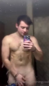 I miss my peoples you guyssss i go on breaks from this place due to