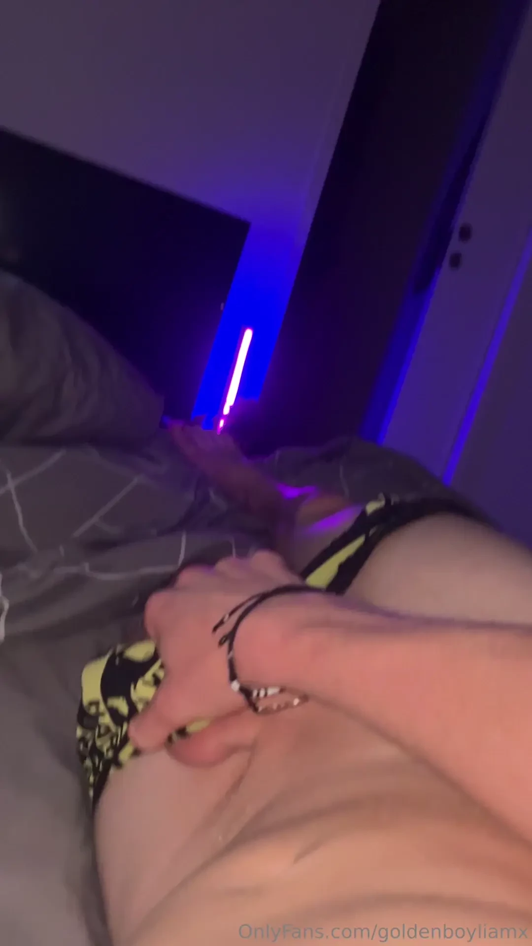 Just a little hands-on fun wanna join 