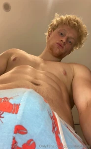 Suck him until i moan loud