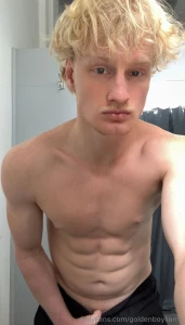 I have so much horny energy in me right now that i would fuck you all