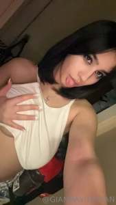 Hit me up the dm s if u want to have a taste of these big titties lol