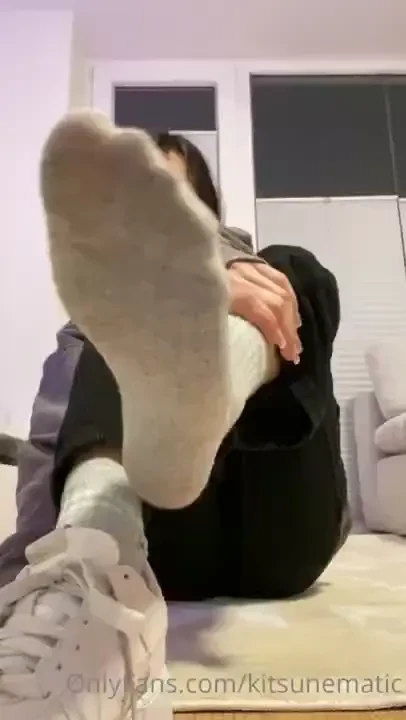 Shoe amp sock removal as soon as i got home very sweaty 