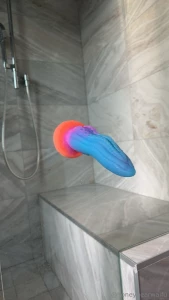 Uh ohhhh creature cocks