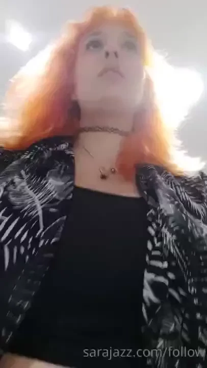 Here s me walking without a bra on also did you know i have a no-ppv 