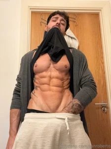 Do you think you can handle that look and those lines my abs are just