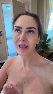 I don t know what happened to the sound at the end but i just got this