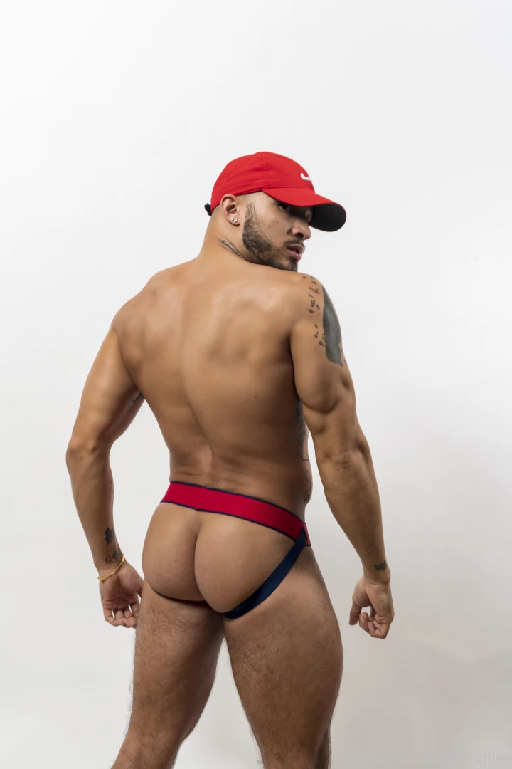 Model davide - just a glimpse subscribe and see more of davide 