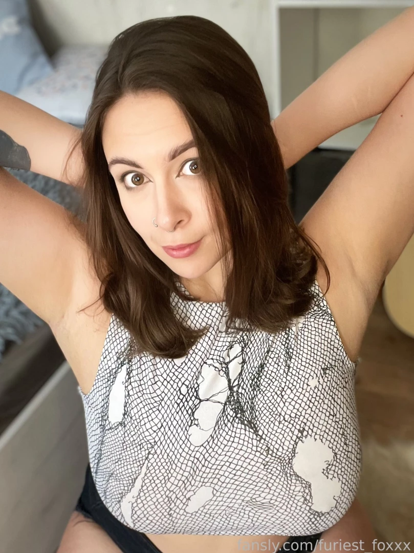 Nice guitar heh fyp curvy boobs bigboobs bigass ass furiestfox natural 