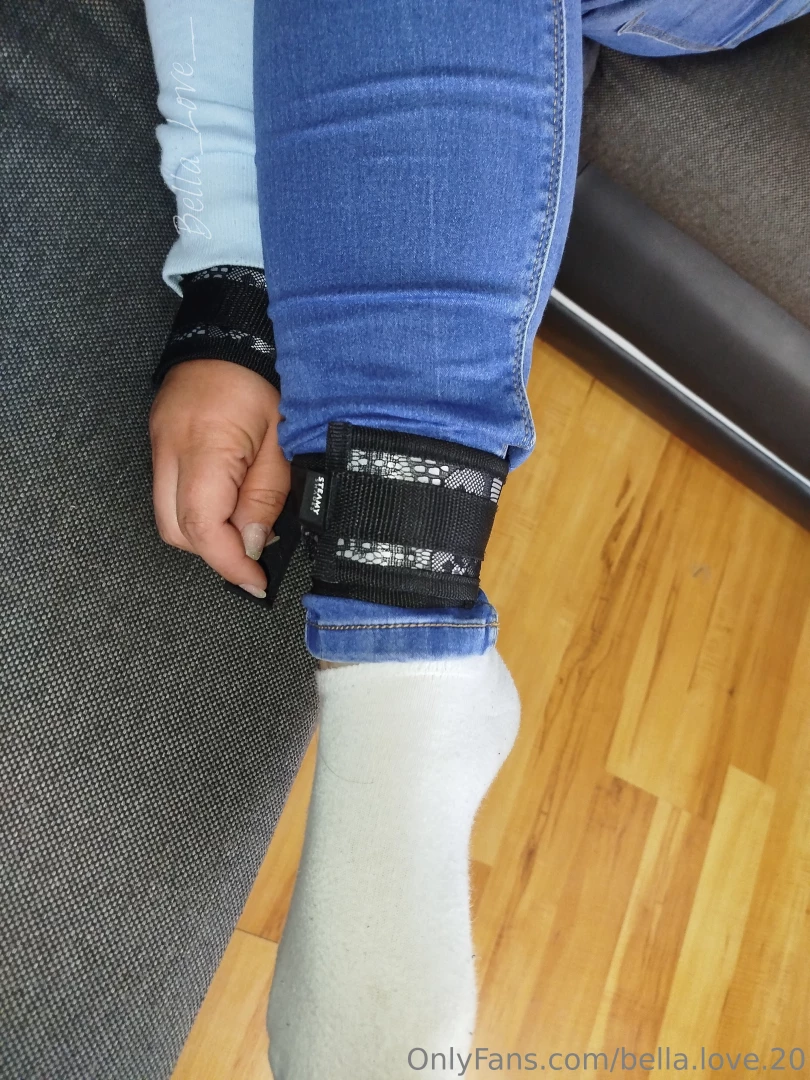 Would you mind a cute babysitter to help you with your children and part 5 