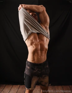 Who s ready to worship this body tonight part 1