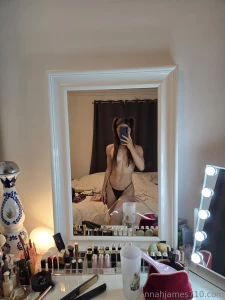 Like what you see but want more then keep on liking like 300 of my part 4