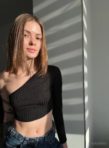 Milena_esco just turned old is 18 years she loves getting her big part 340