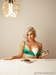 Your snack and meal in one cherrydana27 part 1