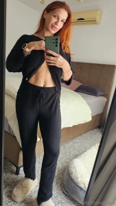 Magst du mich ausziehen k ssi bettie p s ganz ausziehen oder f r 35